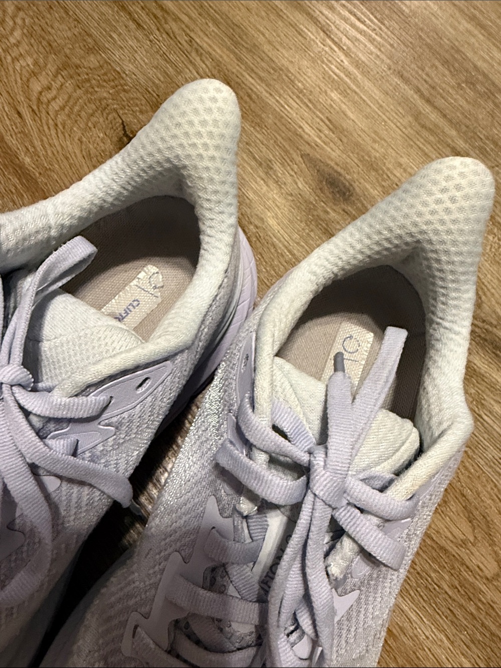 Hoka Clifton 9 Women's Light Lavender/Light Gray Running Sneakers - Picture 7 of 16